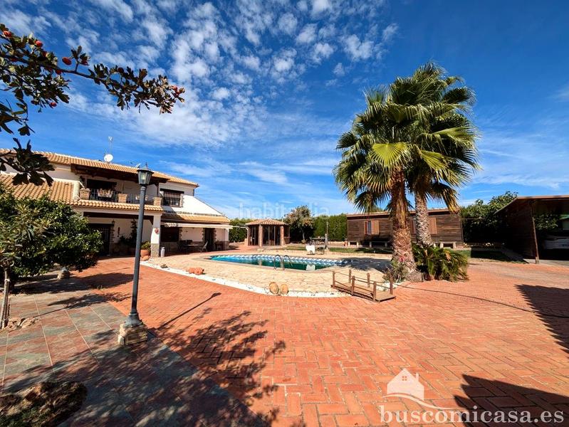 Foto be69ae4c-cc19-44ea-a87b-cdd58ae68008. Masía fantástica casa en urbanización los almendros. en Linares