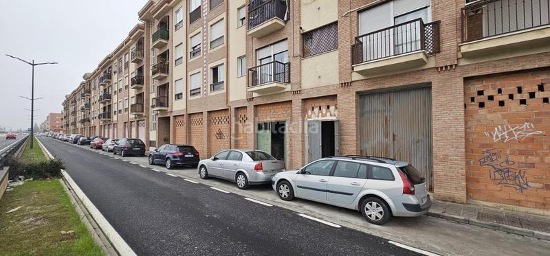 Foto 7ac6b595-b48c-43a9-83c2-d9952bccd68d. Local comercial local , granada en Santa Fe