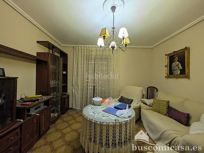 Foto 37add201-8c60-47ec-b185-51f3ed591fc1. Maison avec piscine dans Centro ciudad Linares