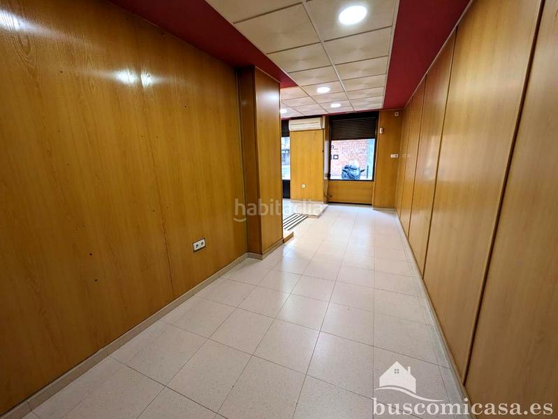 Foto e4ad83e6-e8fd-4d24-b308-d27753a8db2a. Location local commercial dans Linarejos Linares