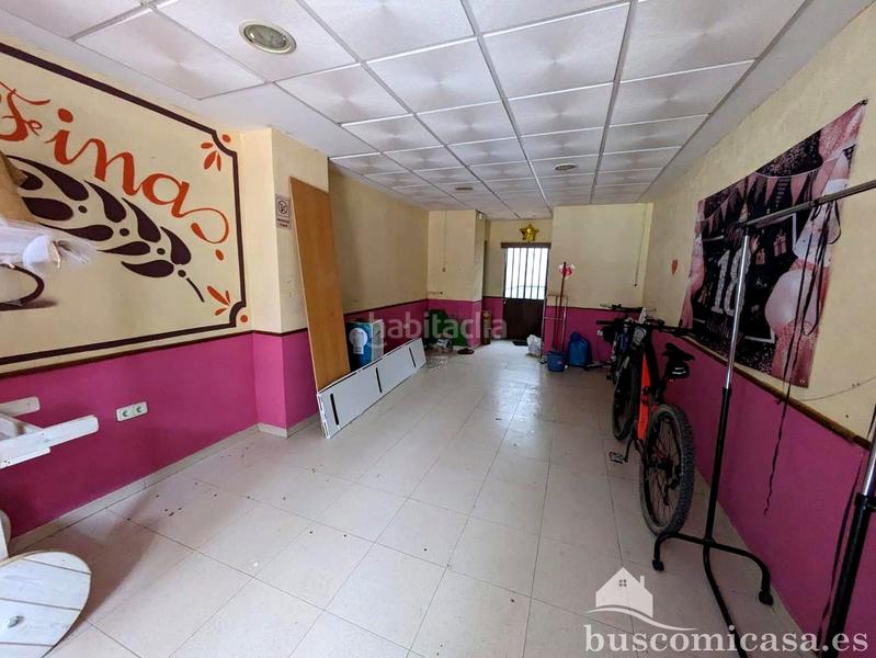Foto 36b09eef-8601-4848-a974-dc3f0d77a2e2. Alquiler local comercial magnífico local comercial muy bien conservado en julio burell en Linares
