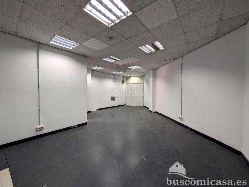 Foto 9f946f5f-3df8-4eb2-84a2-0158936f4975. Alquiler local comercial local con entrada en julio burell. en Linares