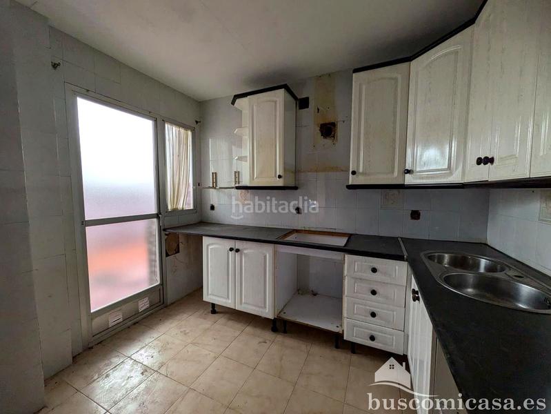 Foto 1886c3fd-2db0-4d84-ae96-88530472b885. Maison avec parking dans Bailén