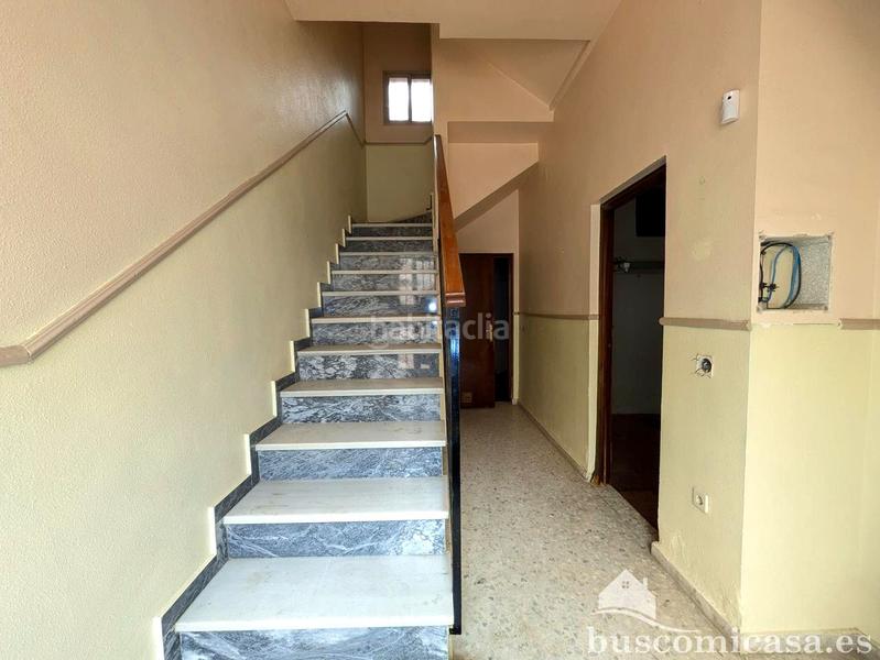 Foto 6756b6df-3ef0-4367-8095-60eb6f86059a. Maison avec parking dans Bailén