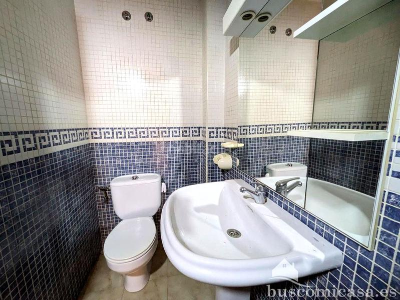 Foto 70194cf3-df38-4c65-9ebd-36245e685fae. Maison avec parking dans Bailén