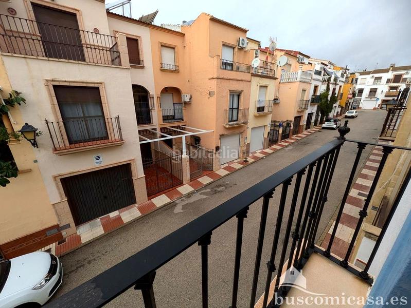 Foto ca831043-3293-4759-b974-2831196e378d. Maison avec parking dans Bailén