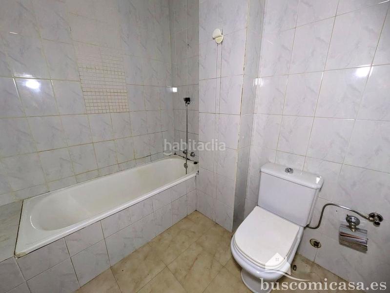 Foto d9ea1929-11c3-4dea-a4a2-8d3c8bc5ef35. Maison avec parking dans Bailén