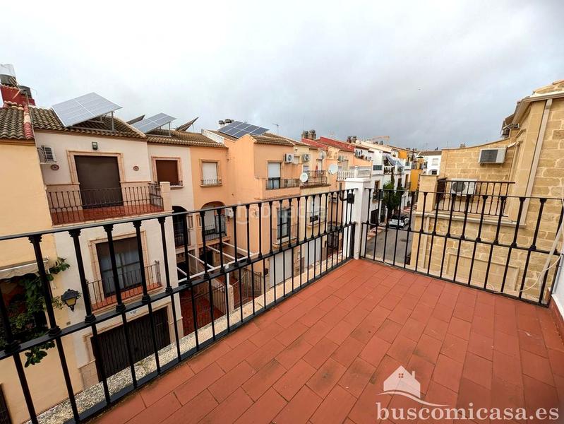 Foto e3853851-2ad4-437d-8554-a989d245f0ce. Maison avec parking dans Bailén