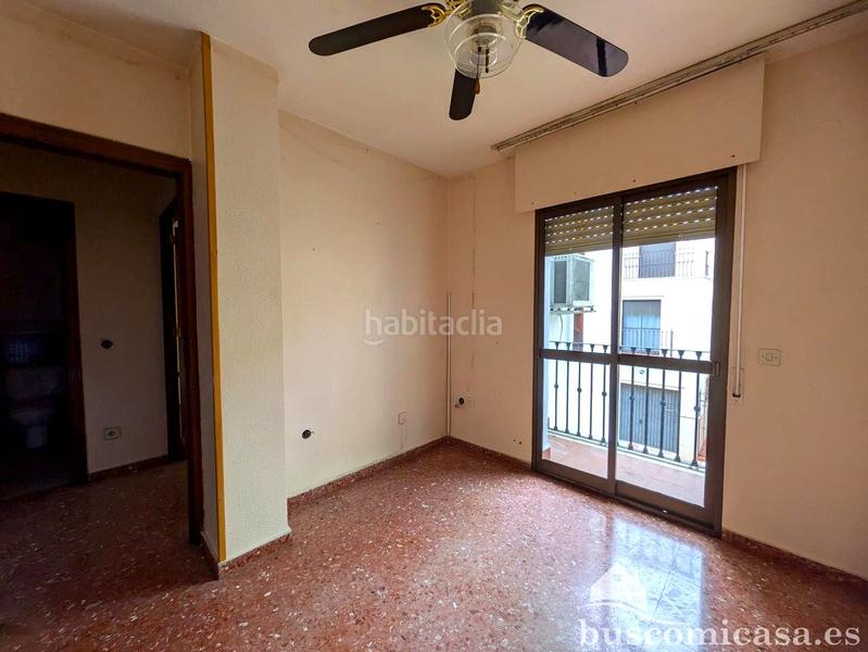 Foto f98f84eb-0934-4155-b3a0-56a30a312352. Maison avec parking dans Bailén