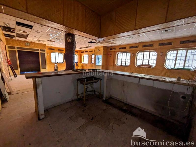 Foto 08e3fe47-9cc8-40d2-b951-78248d8324f0. Alquiler local comercial gran local muy céntrico en Linares