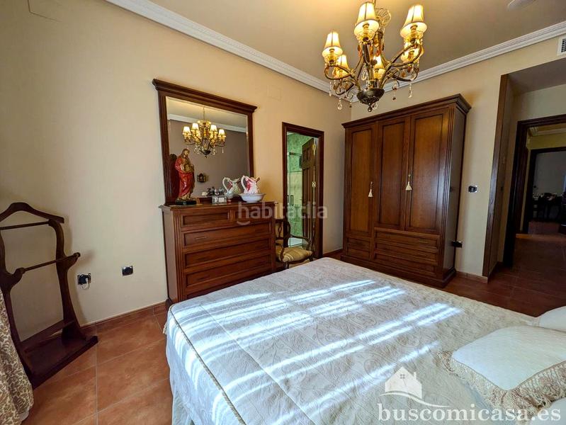 Foto 8d775e7b-528d-4e4f-9998-b673e4711169. Casa amb calefacció aparcament piscina a San Roque - La Cruz - La Rozuela Linares