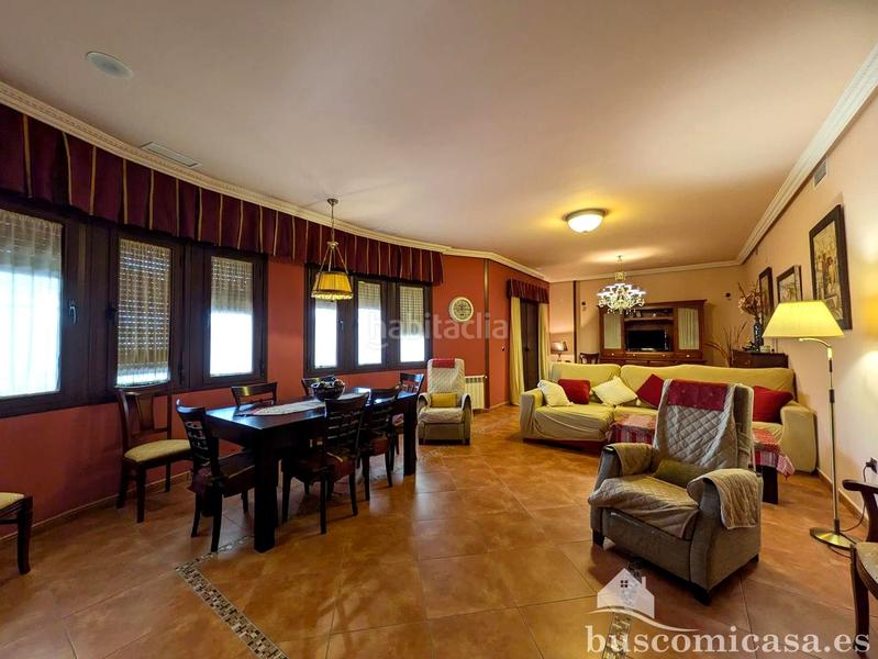 Foto 9883154b-cb65-4b20-82c5-292cb9740e4b. Casa amb calefacció aparcament piscina a San Roque - La Cruz - La Rozuela Linares