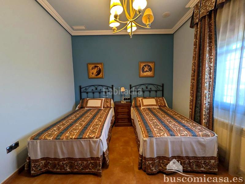 Foto a6dd650a-0780-4007-ae85-f81155459974. Casa amb calefacció aparcament piscina a San Roque - La Cruz - La Rozuela Linares