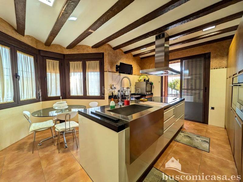 Foto e7f6c8c9-b85b-4a13-bcb1-48b7637e729c. Casa amb calefacció aparcament piscina a San Roque - La Cruz - La Rozuela Linares