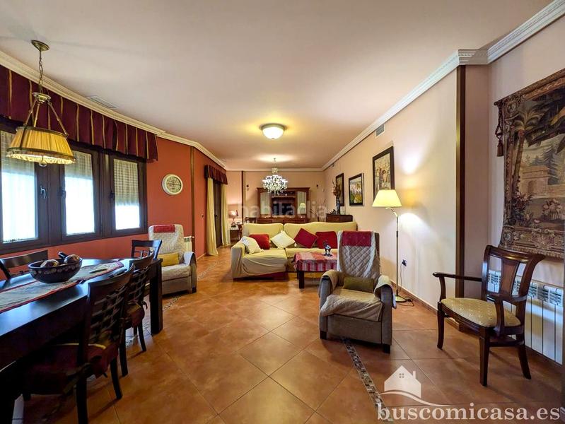 Foto f3944e79-260d-4760-bc37-192b65365d5a. Casa amb calefacció aparcament piscina a San Roque - La Cruz - La Rozuela Linares