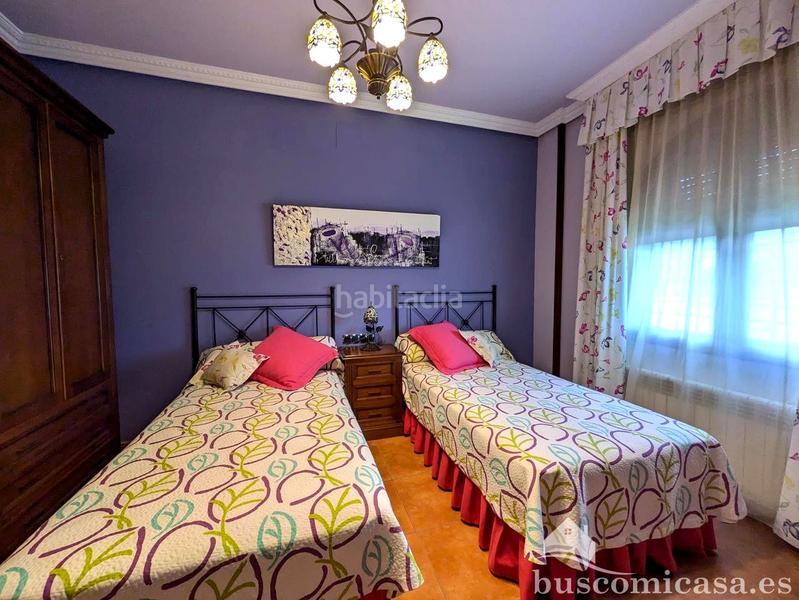 Foto fa045678-a3cd-4ec3-a887-3ea7220705fa. Casa amb calefacció aparcament piscina a San Roque - La Cruz - La Rozuela Linares