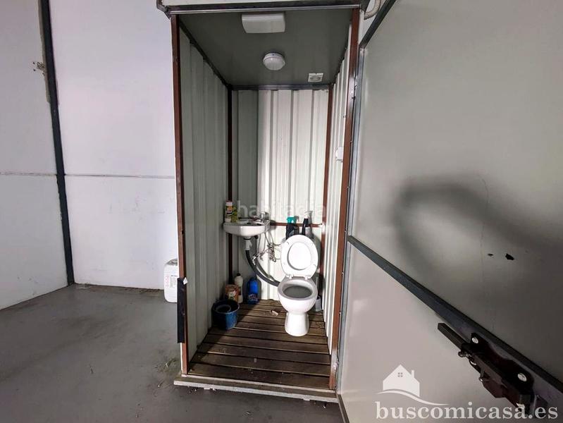 Foto 1232e688-bdd7-4dcc-8622-db20abec94e1. Alquiler local comercial estupendo local comercial en Linares