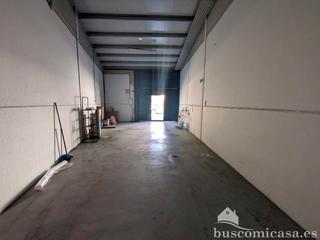 Lloguer Local Comercial  Granate. Estupendo local comercial