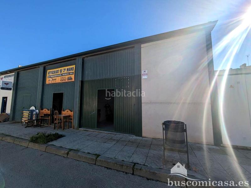 Foto 3dd64699-fb96-49d6-89fc-f9b1f2cf6530. Rent business premise in La Paz - Las Américas Linares