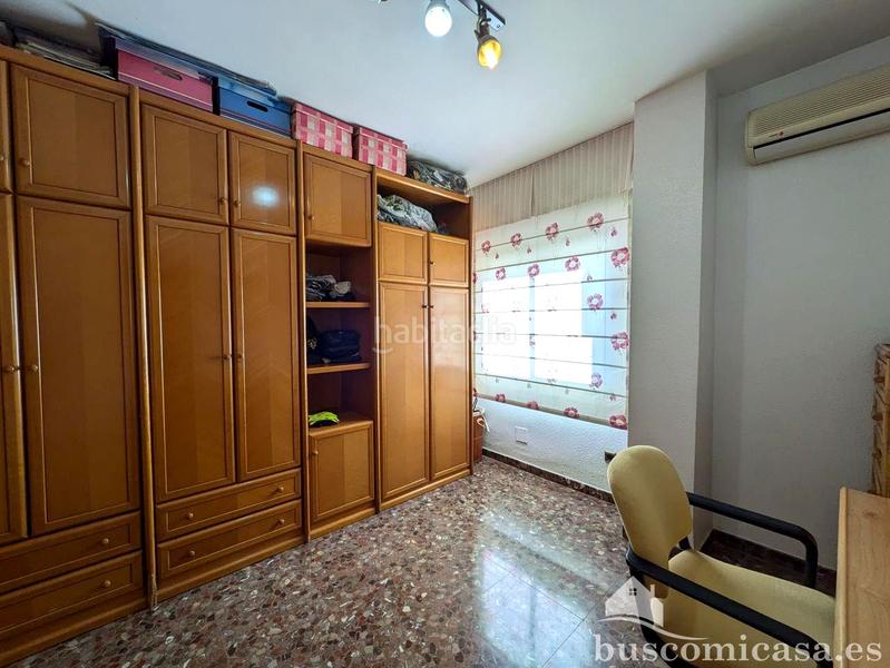 Foto acb2a197-5add-4f5b-9815-b5ce55c166f9. Etagenwohnung mit heizung parking in Centro ciudad Linares