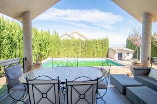 Casa  Ajenjo. Espectacular casa en dílar
