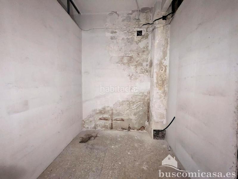 Foto 63248c3f-88a4-499b-8b5b-396d622d6e83. Alquiler local comercial estupendo local en calle murillo en Linares