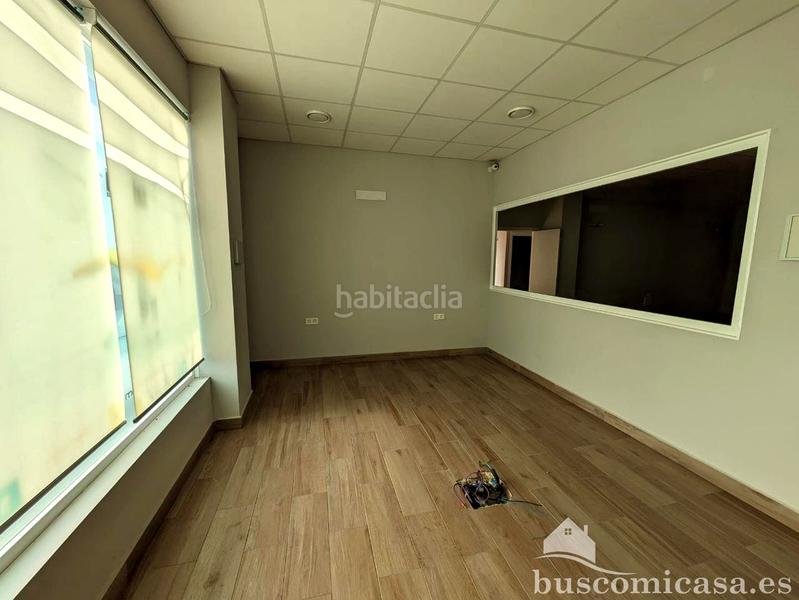Foto 01dacd91-cee6-40cf-8830-044438427493. Location local commercial dans Zona Hospital Linares