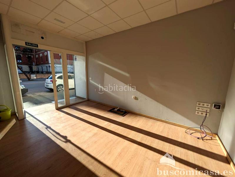 Foto a5c01fa9-5e66-4488-860b-9e8d5d48a610. Location local commercial dans Zona Hospital Linares