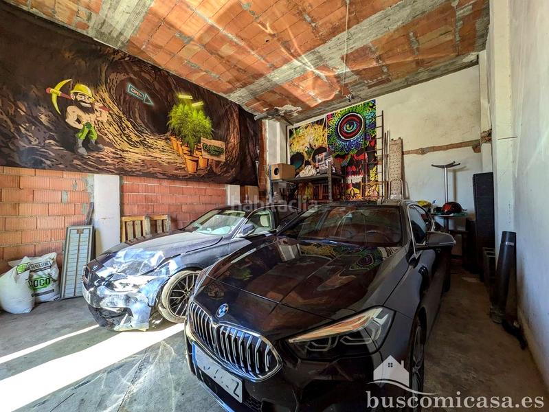 Foto f79f5fdf-108a-4dfe-997f-d32d254eb0ee. Local commercial dans La Zarzuela - San José - Belén Linares