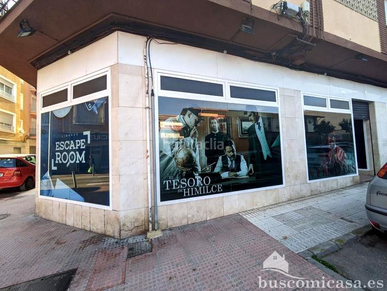 Foto 0bc795b0-f3bf-4939-9e6d-7bd9a565f3be. Alquiler local comercial estupendo local en zona céntrica en Linares