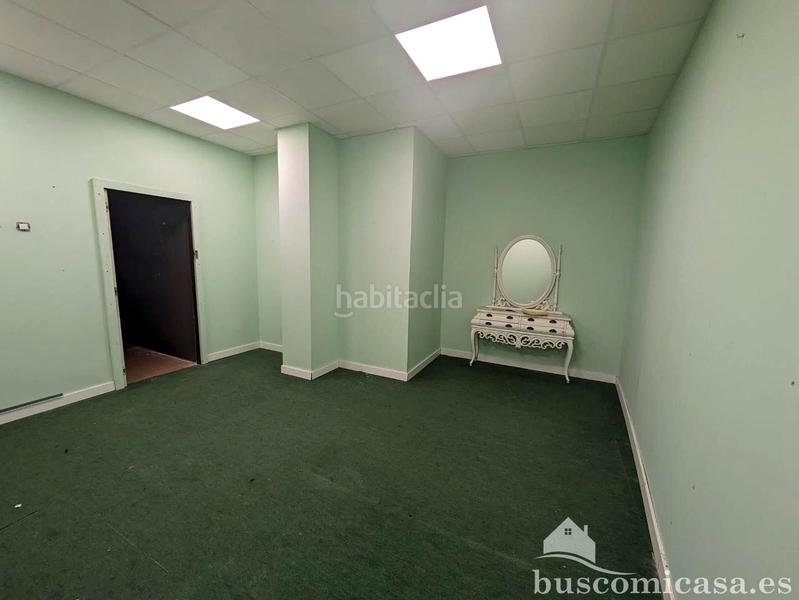 Foto ef0119d2-1ea8-42df-8531-5932bd710bee. Lloguer local comercial a Linarejos Linares