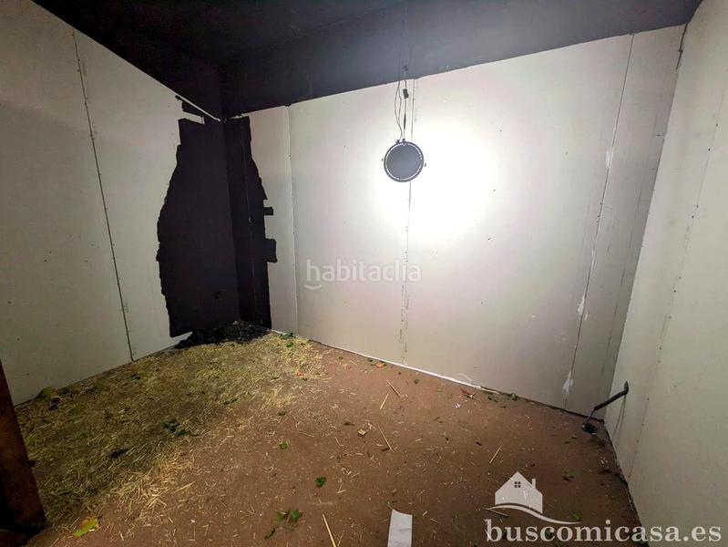 Foto de0b31cc-5fa8-4dd9-9e02-d7213bf2af35. Location local commercial dans Linarejos Linares