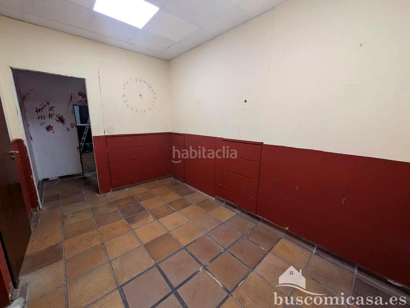 Foto e18ea283-5338-4d78-9b15-bc6c3d80e8ec. Location local commercial dans Linarejos Linares