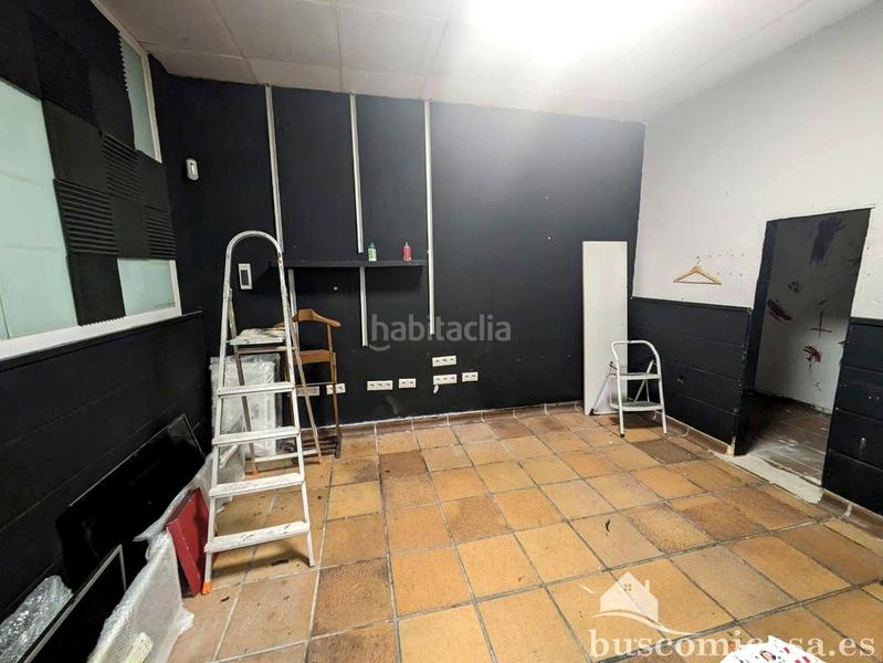 Foto 3faa26a9-34a6-4cdc-a5e2-be2ea96fb351. Rent business premise in Linarejos Linares