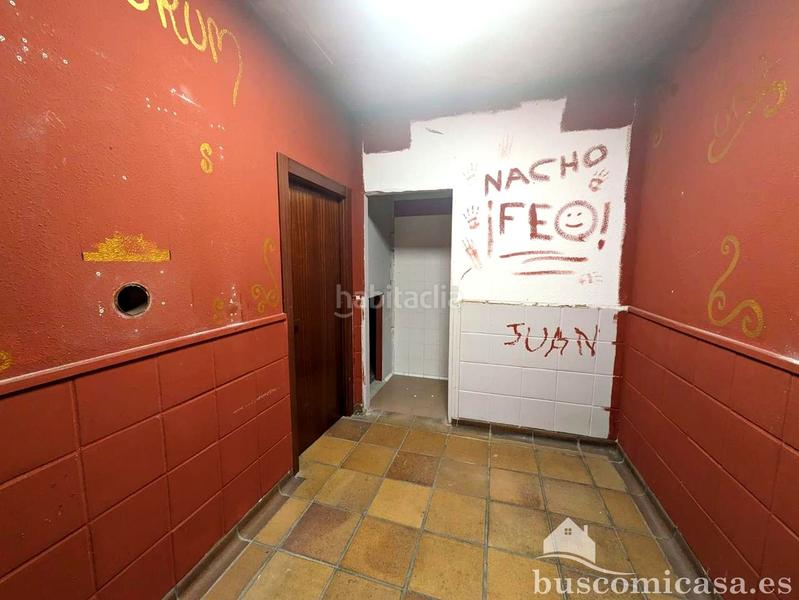Foto acd76675-1d7f-44ac-a401-6e4772aaddf6. Rent business premise in Linarejos Linares