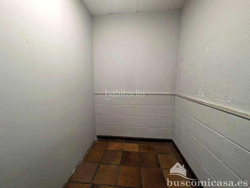 Foto e7dd17e5-f9ae-452b-afa6-c65931ea7a0b. Rent business premise in Linarejos Linares