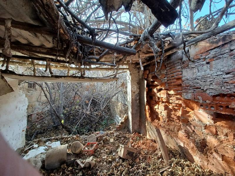 Foto f4beff2c-4c53-48ce-9ae1-1b6f5ea10486. Terrain résidentiel dans Guadix