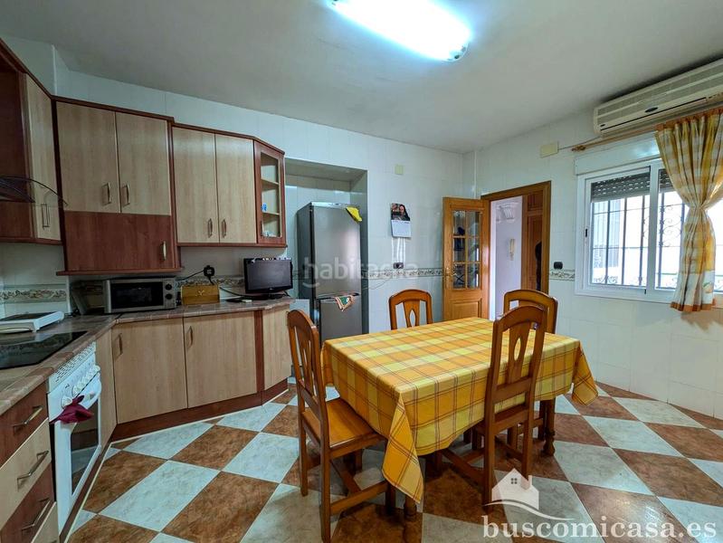 Foto 73ca3a7d-8c73-46c2-84b0-1a4fae235e06. Maison avec parking dans La Zarzuela - San José - Belén Linares
