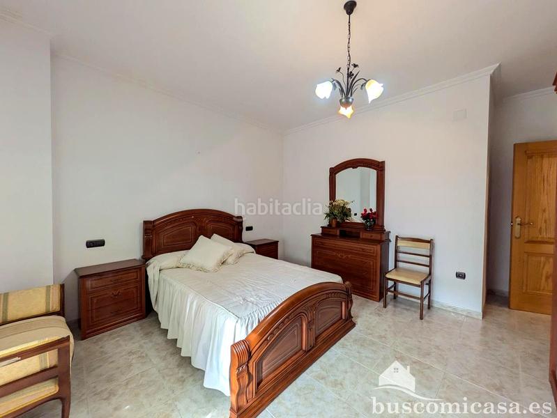 Foto 8a092951-f50c-4898-8185-8fce12d58c76. Maison avec parking dans La Zarzuela - San José - Belén Linares