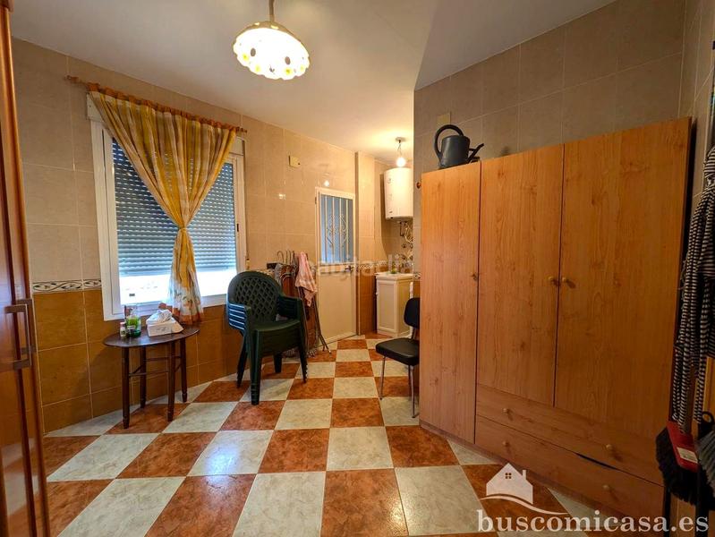 Foto c82094d0-9604-4f43-8a06-4e8b15a26be0. Maison avec parking dans La Zarzuela - San José - Belén Linares