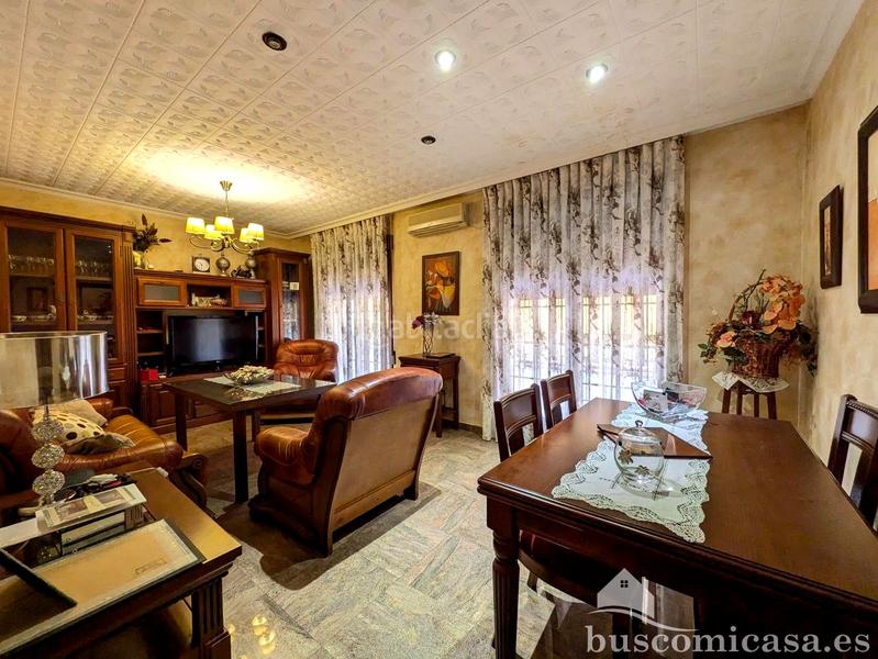 Foto 71f4e9c8-d811-4754-9cc6-51a282025e33. Haus mit parking in La Zarzuela - San José - Belén Linares