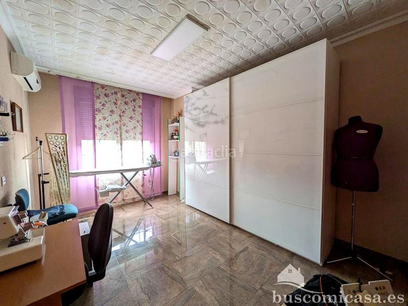 Foto 76432ea8-bcd0-44a7-bc33-5f1e6cb5ed87. Haus mit parking in La Zarzuela - San José - Belén Linares