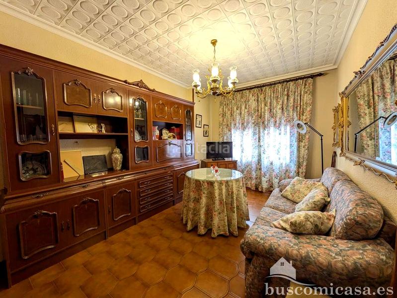 Foto a0363425-b2d1-4f60-af3d-9fe108dd70d4. Haus mit parking in La Zarzuela - San José - Belén Linares