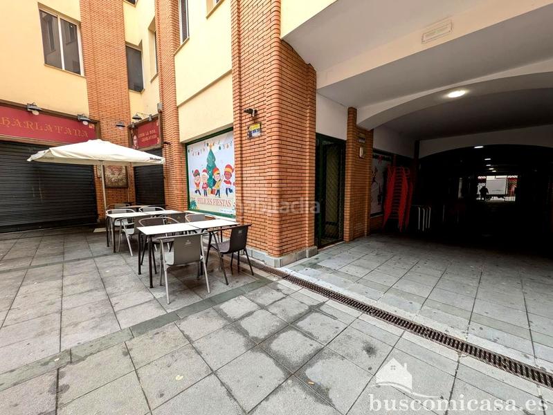 Foto d95c7411-dd09-4241-9754-3cd63d4ed887. Locale commerciale in Centro ciudad Linares
