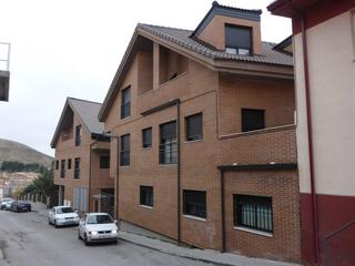 Gebäude  De los almendros. Preciosas viviendas en madrid