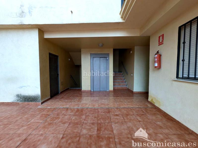 Foto 5c85cec7-18dd-4781-ac51-422188287e6a. Zweistöckige wohnung mit parking pool in La Zarzuela - San José - Belén Linares