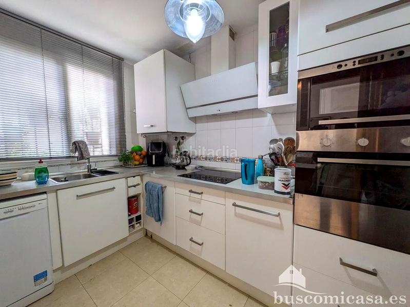 Foto 6d6c1262-cd93-4388-9136-c6dffbcc4915. Zweistöckige wohnung mit parking pool in La Zarzuela - San José - Belén Linares