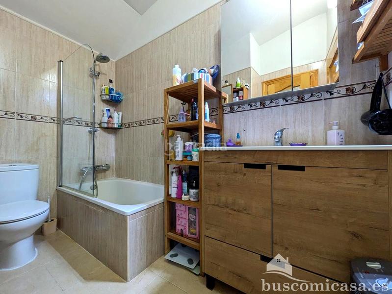 Foto b869d23e-5740-4f6e-bddc-295bf9057968. Zweistöckige wohnung mit parking pool in La Zarzuela - San José - Belén Linares