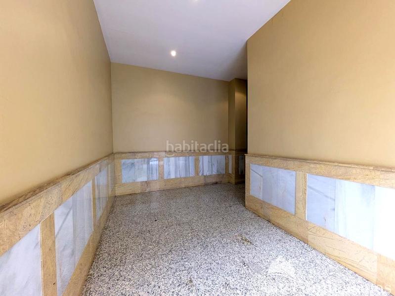 Foto d3f964af-c504-4404-8f7c-6b5aac2a0b59. Zweistöckige wohnung mit parking pool in La Zarzuela - San José - Belén Linares