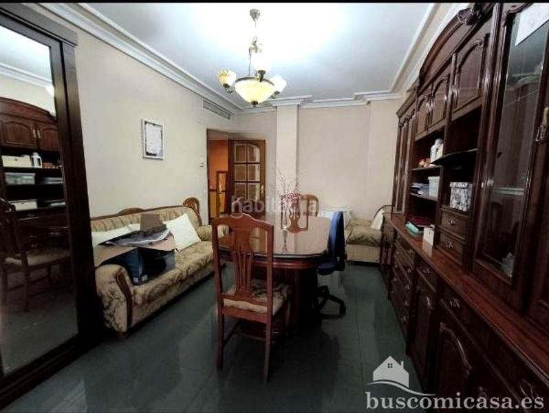 Foto 1381ac75-25ea-4bc2-aca6-6def2e1162d7. Pis a Centro ciudad Linares